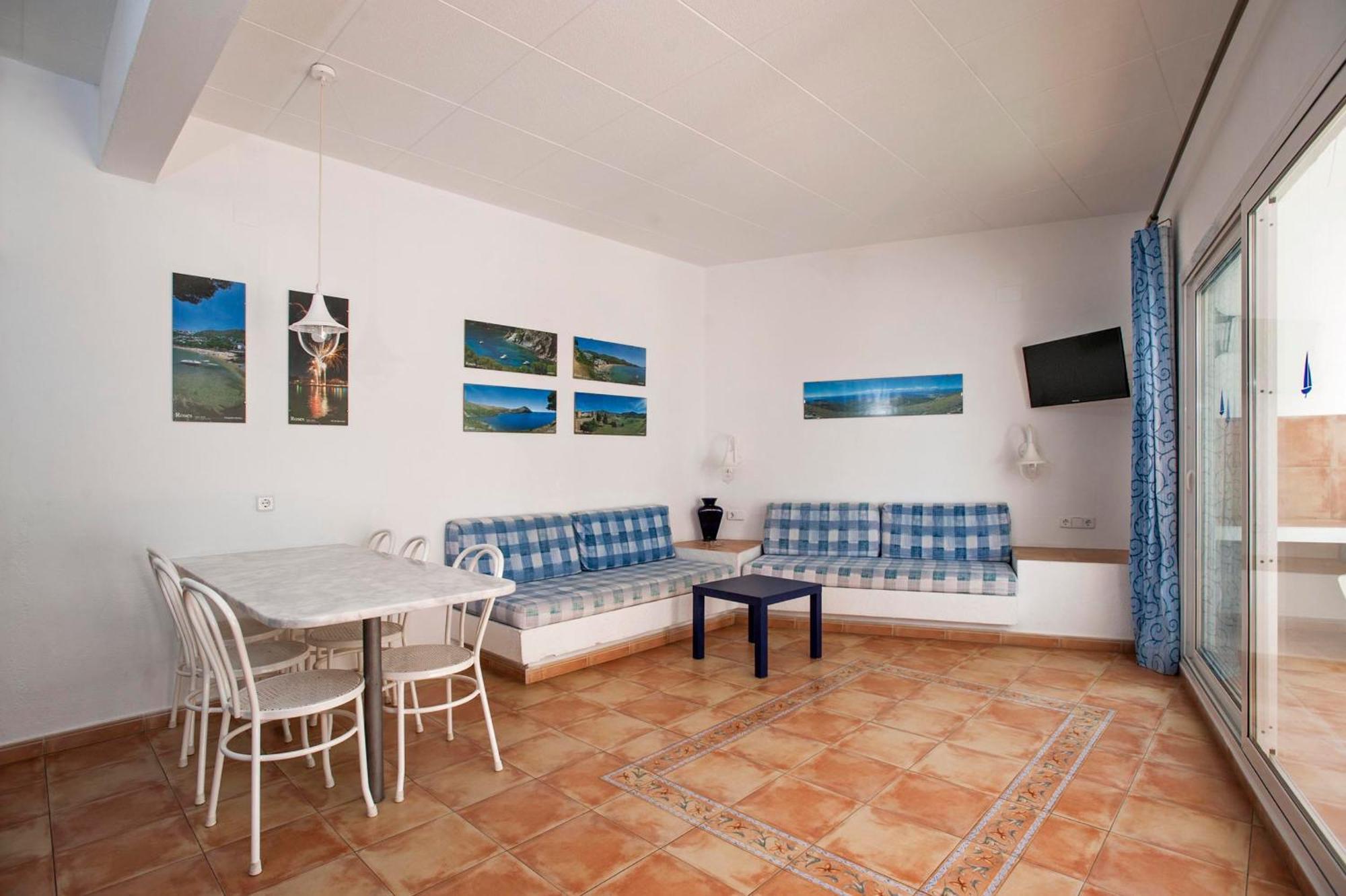 Apartaments El Berganti En Canyelles Petites Roses Exterior foto