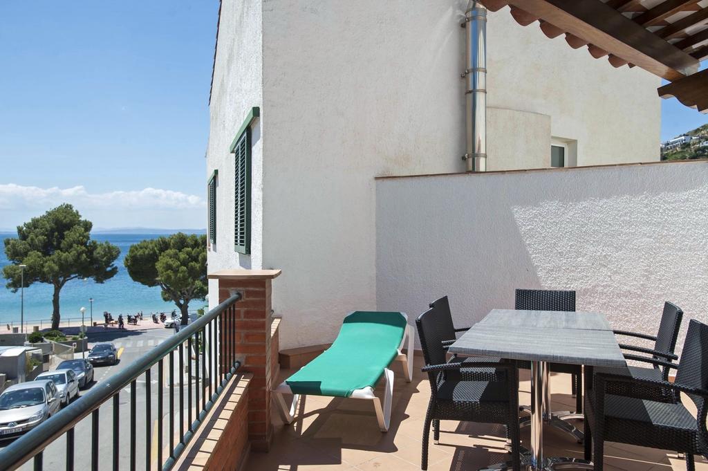 Apartaments El Berganti En Canyelles Petites Roses Exterior foto